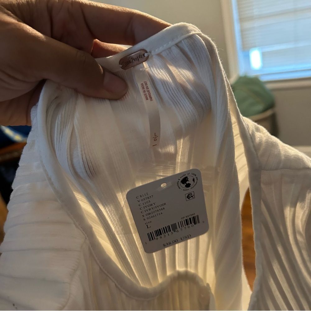 Free People White Ribbed Sleeveless Blouse - Picture 3 of 4